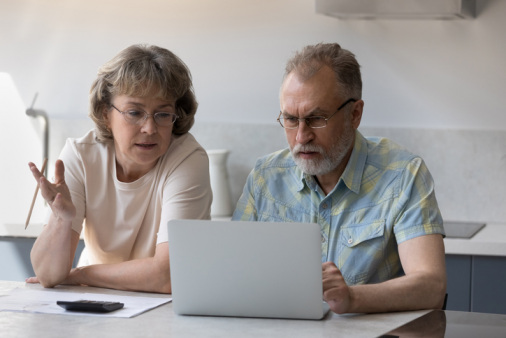 older-couple-online